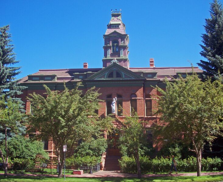 ملف:Pitkin County Courthouse 2010.jpg