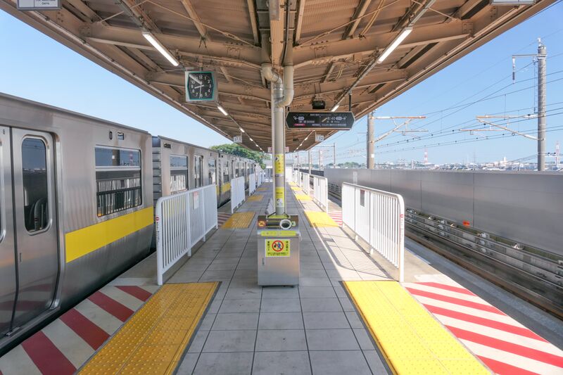 ملف:Uchijuku-STA Platform.jpg