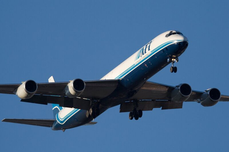 ملف:ATI DC-8-73F N605AL SJC.jpg