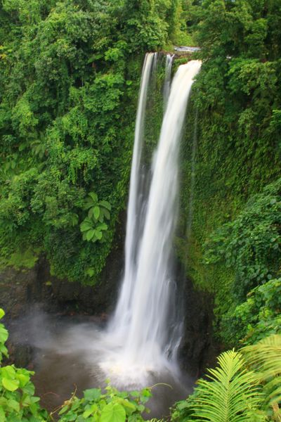 ملف:Fuipisia waterfall - Samoa.jpg