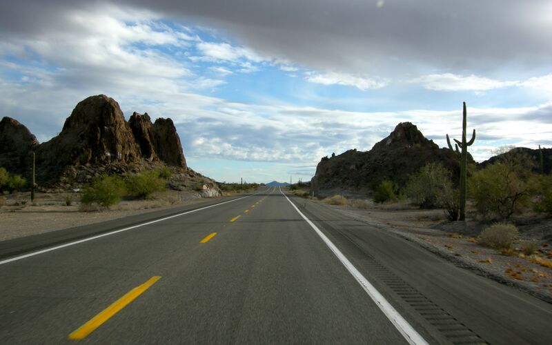 ملف:Road to Ajo (4316464954).jpg