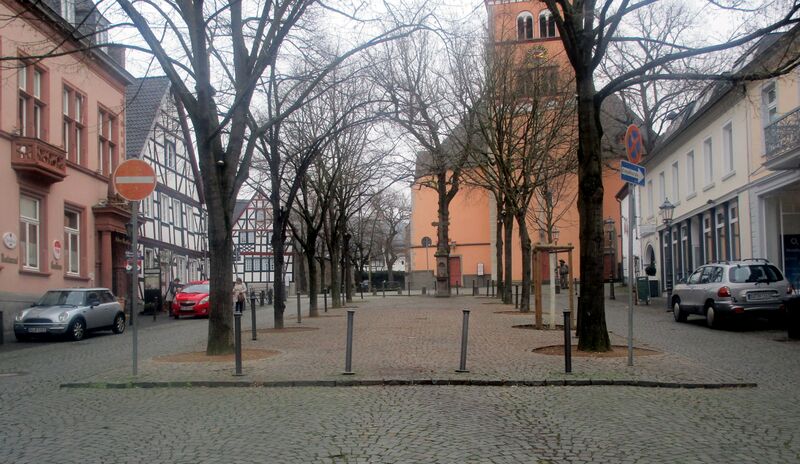 ملف:Bad Honnef Markt Winter.jpg