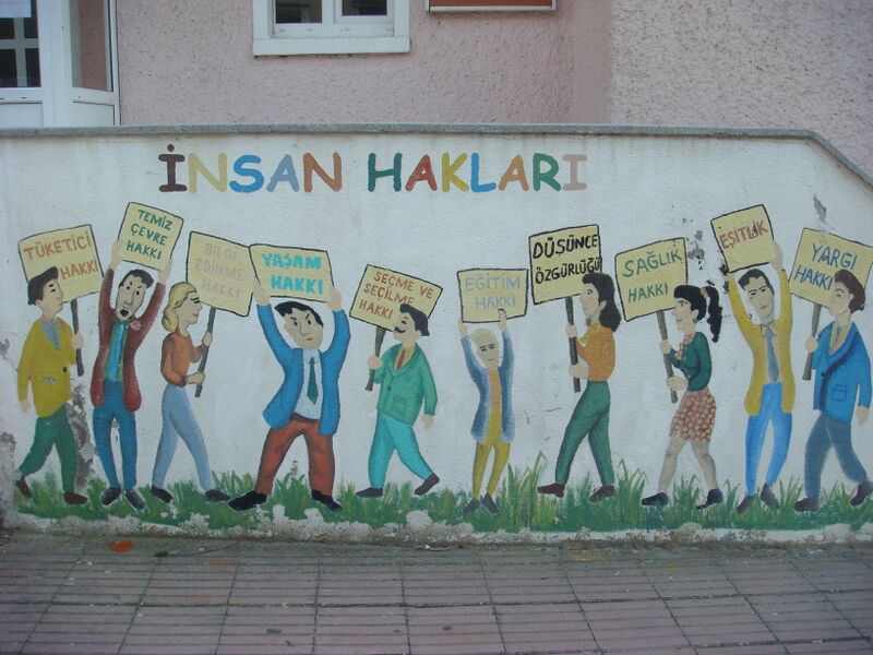 ملف:Human Rights Mural.JPG