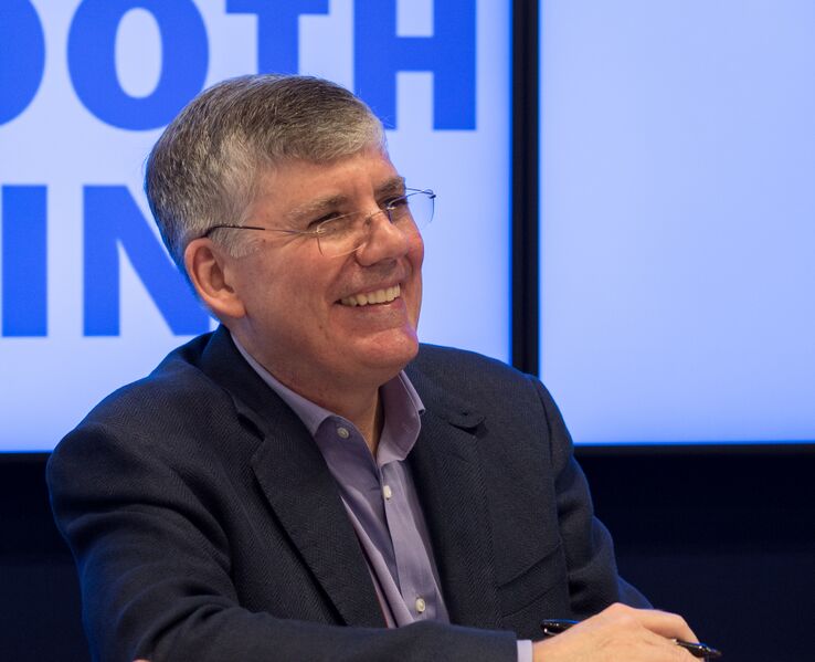ملف:Rick Riordan (10439).jpg