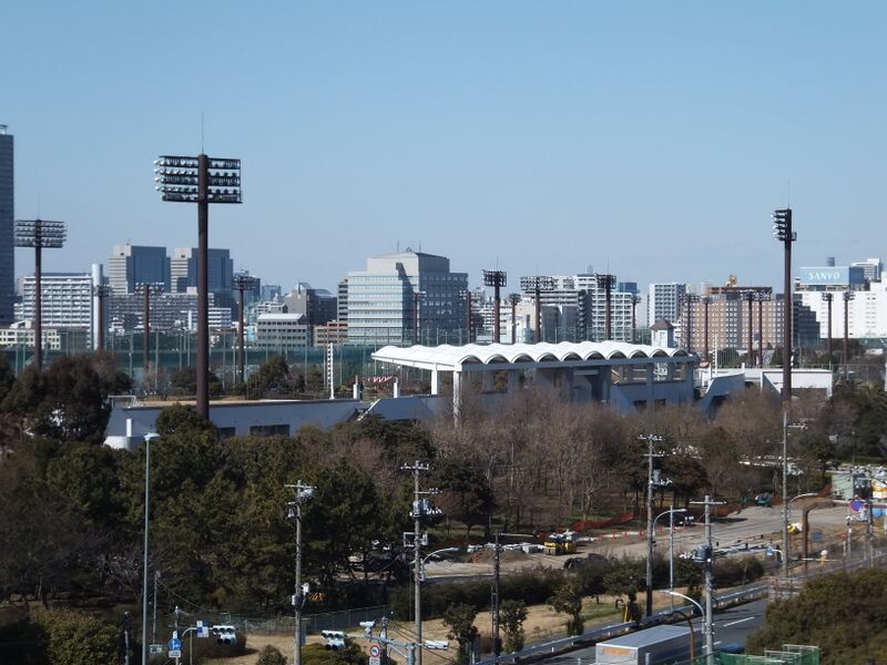 ملف:Yumenoshima Stadium.JPG