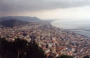 Salerno looking S from hill.jpg