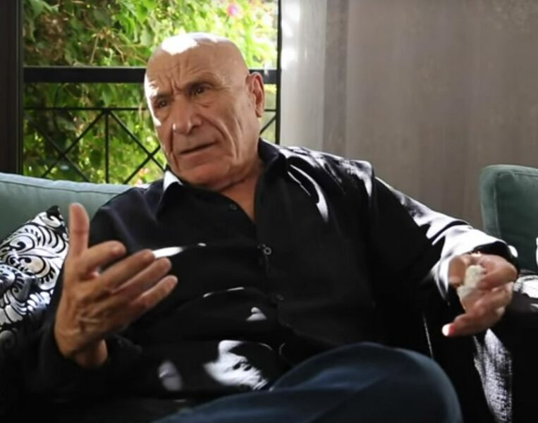 ملف:Rachid Boudjedra.jpg