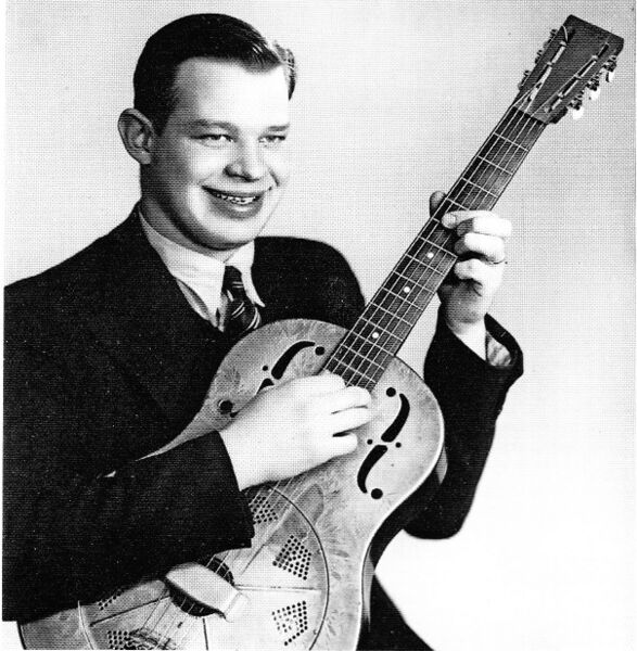 ملف:Kauko käyhkö.jpg