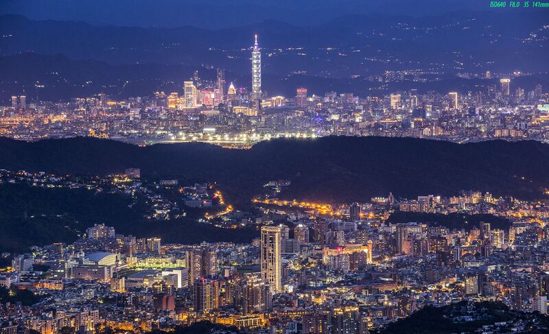 ملف:Taipei night cityscape 2018.jpg