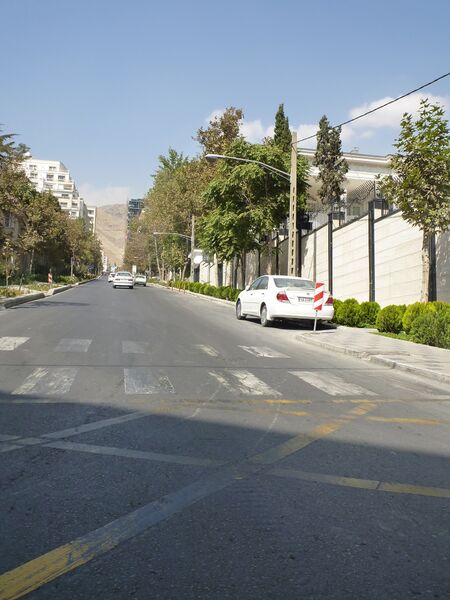 ملف:خیابان ولنجک.JPG