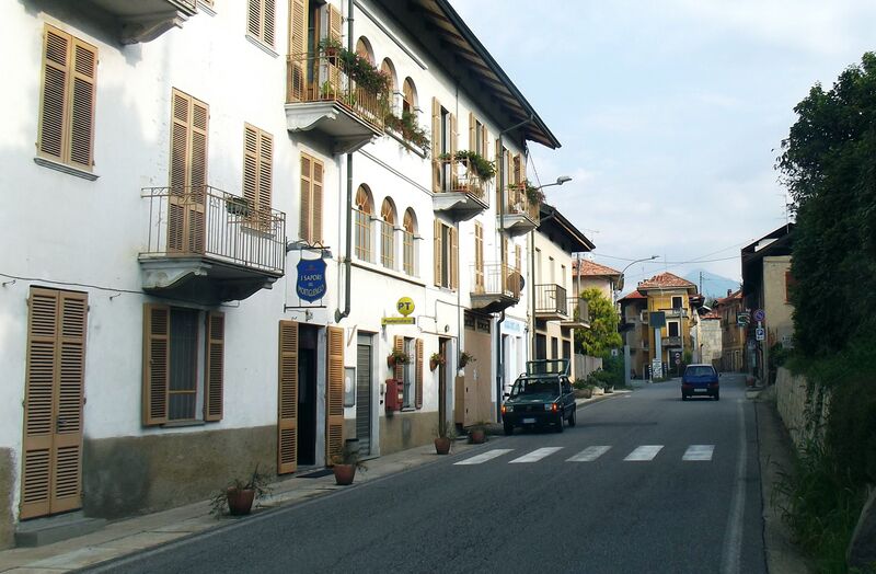 ملف:Crosa pan.jpg