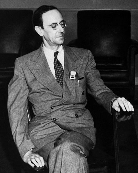 ملف:James Chadwick.jpg