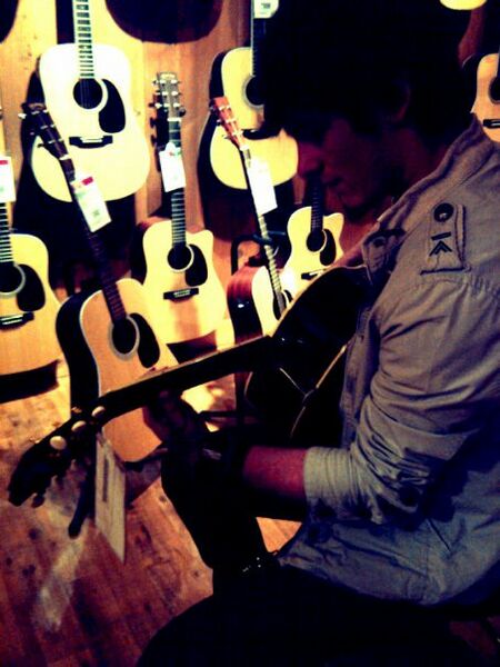 ملف:Brad Kavanagh.jpg