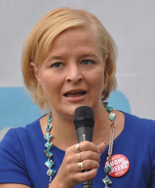 ملف:Piia-Noora Kauppi.jpg