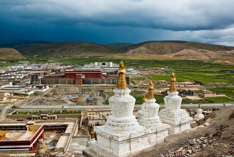 ملف:Sakya tibet2.jpg