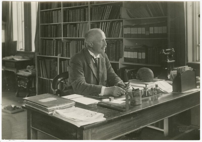 ملف:Theodor Petersen.jpg