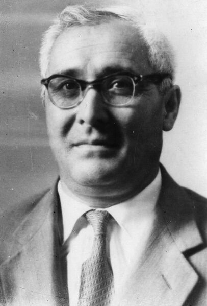 ملف:Toshmuhammad Sarimsoqov portrait.jpg