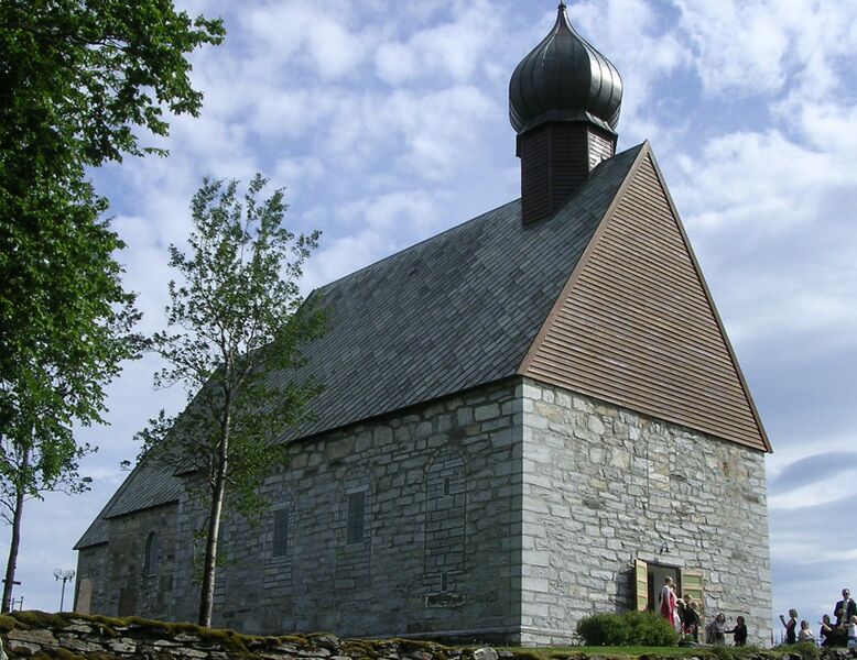 ملف:Dønnes kirke01.JPG