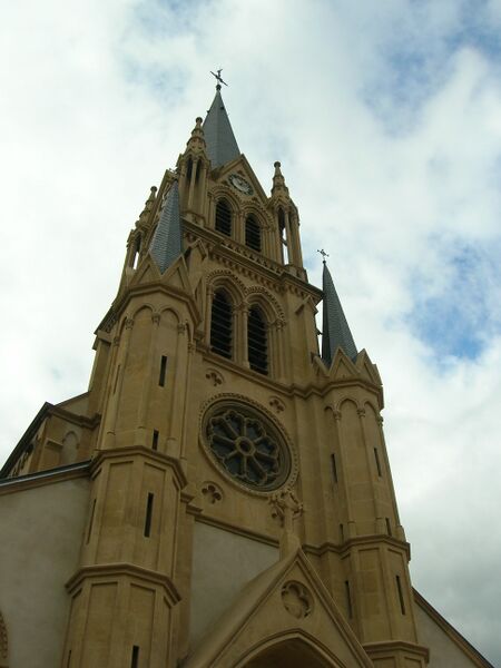 ملف:Eglise de Woippy.JPG