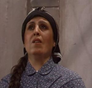 خديجة العبد.jpg