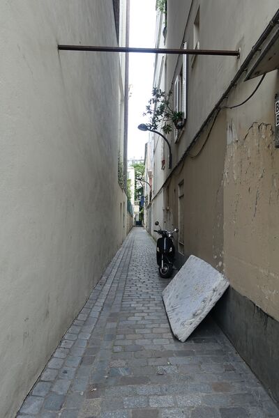 ملف:Impasse Sainte-Henriette (28057233465).jpg