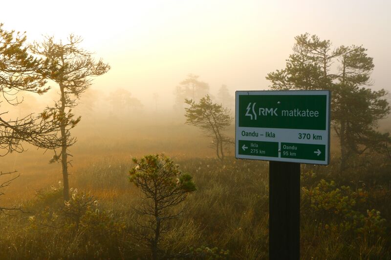 ملف:Kakerdaja raba RMK sildiga.jpg