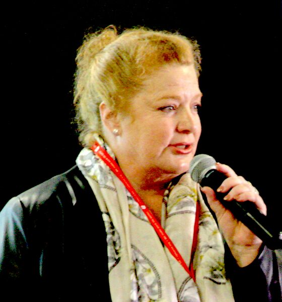 ملف:Sue Ellery.jpg