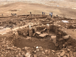 التنقيبات الأثرية في قرةخان تپه.