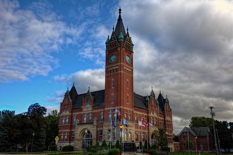 ملف:Delaware County Courthouse.jpg