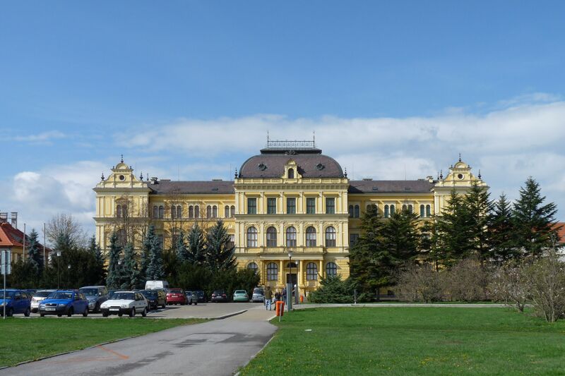 ملف:České Budějovice, JČ muzeum.jpg