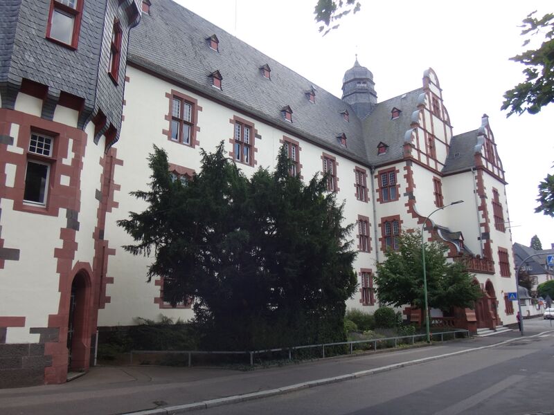 ملف:Augustinerschule, Friedberg, Hessen.JPG