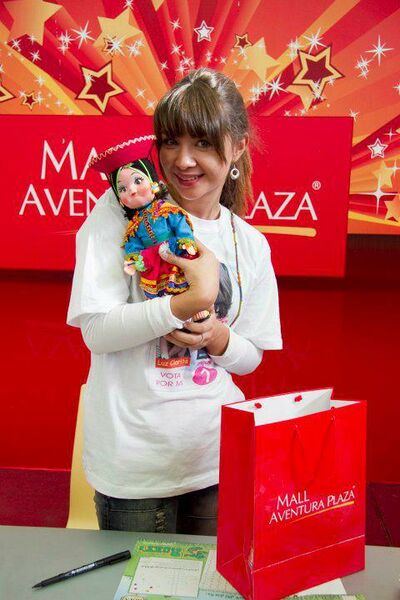 ملف:Daniela Luján 3.jpg