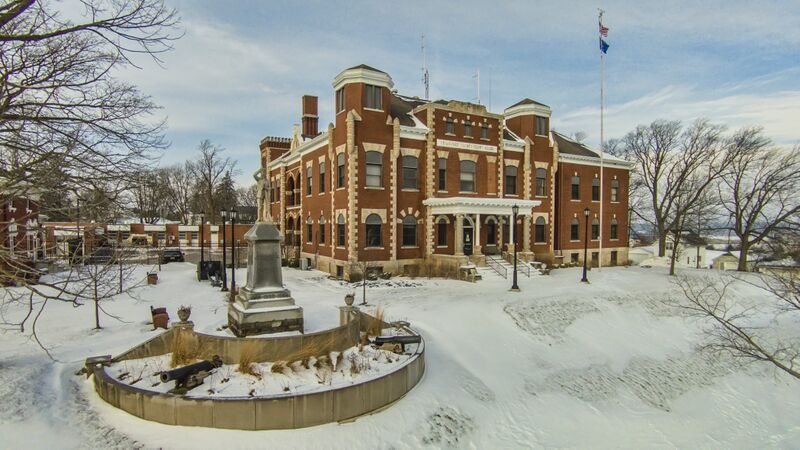 ملف:Kewaunee County Courthouse.jpg