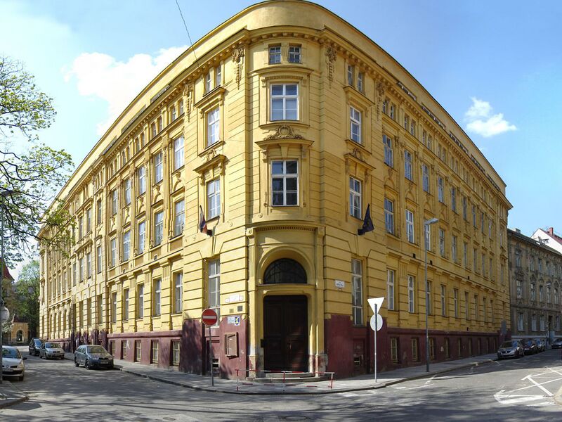 ملف:Konzervatorium v bratislave.jpg