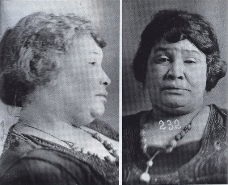 ملف:LuluWhite1920Mugshot.jpg