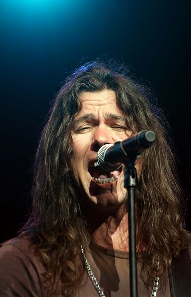 ملف:Mark Slaughter.jpg