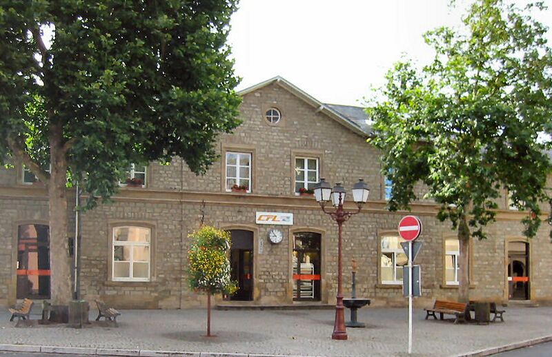 ملف:Gare Ettelbréck Gebai.jpg