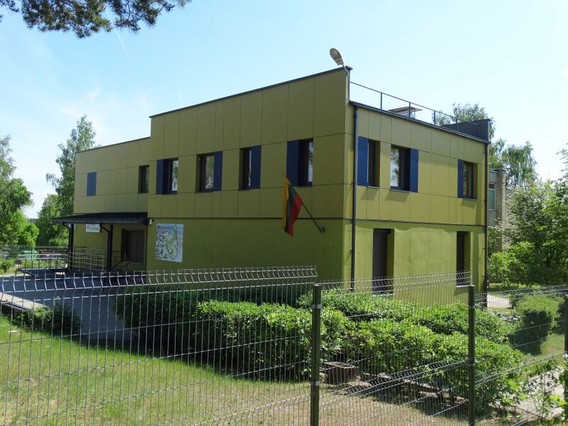 ملف:Kalveliai, seniūnija.JPG