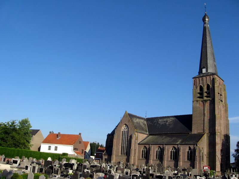 ملف:Poppel - Sint-Valentinuskerk.jpg