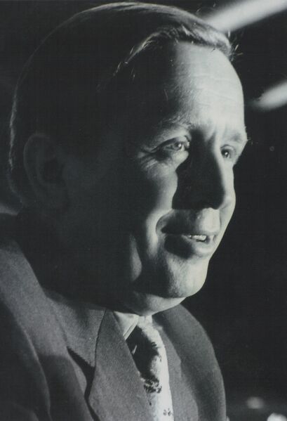 ملف:S.Kragujevic, Branko Copic.JPG