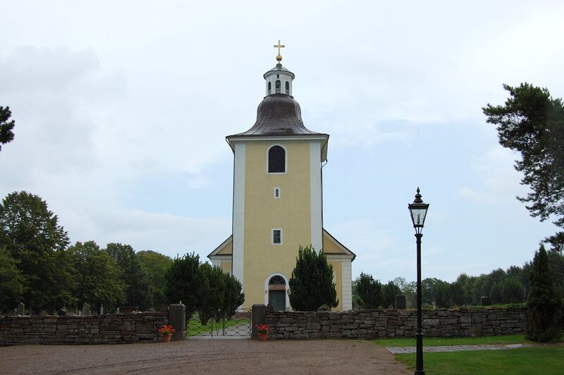 ملف:Högby Kirchturm.JPG