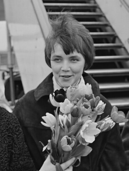 ملف:Liliana Alyoshnikova 1966.jpg