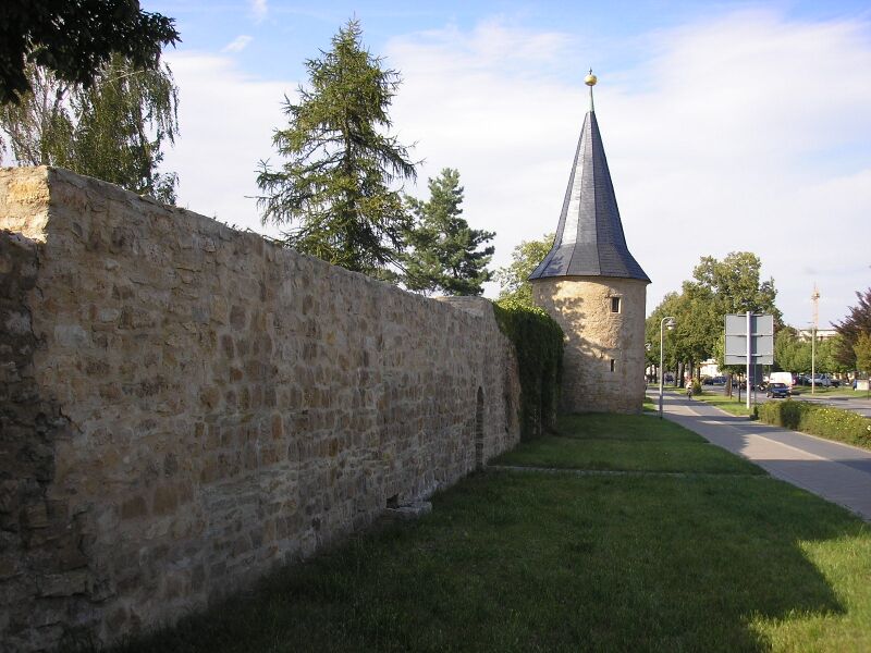 ملف:Stadtmauer Sömmerda.JPG