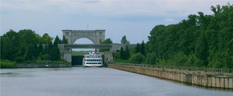 ملف:Uglitsch Schleuse.JPG