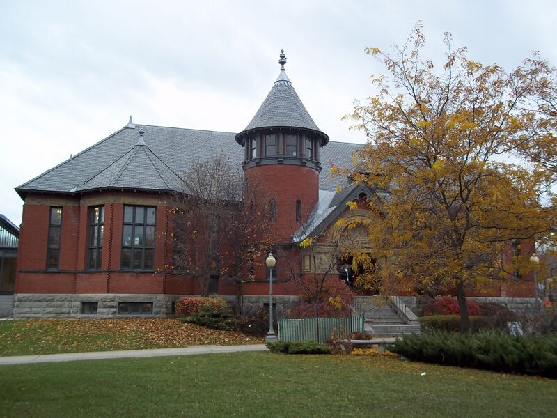 ملف:Westmount Public Library 04.jpg
