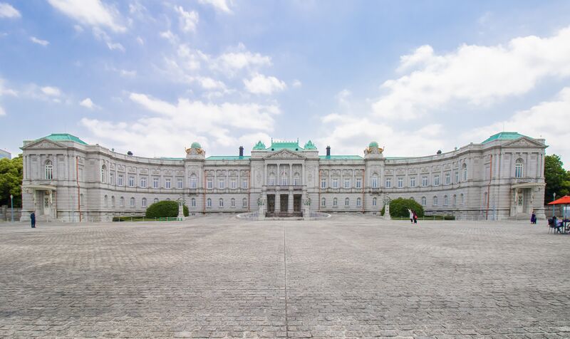 ملف:2019 Akasaka Palace 02.jpg