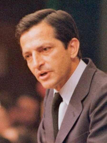 ملف:Adolfo Suárez 1979c (cropped).jpg