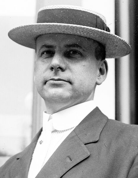 ملف:Arthur Brown Jr. 1912.jpg