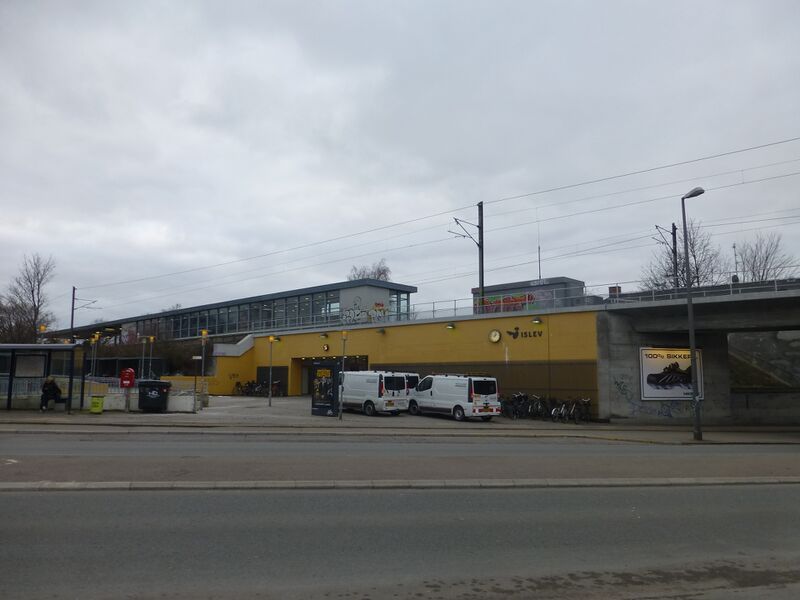 ملف:Islev Station 14.JPG