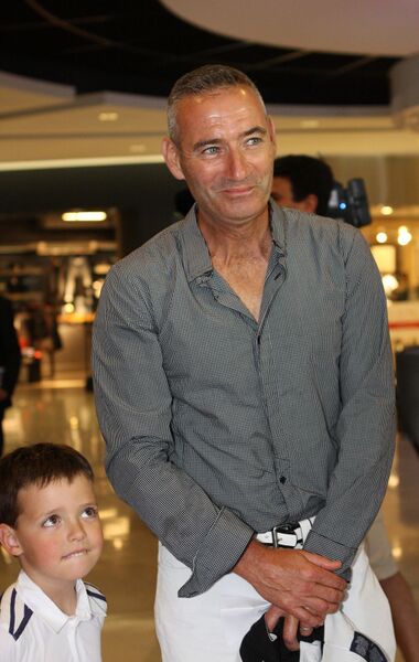 ملف:Anthony Field (6640183021).jpg